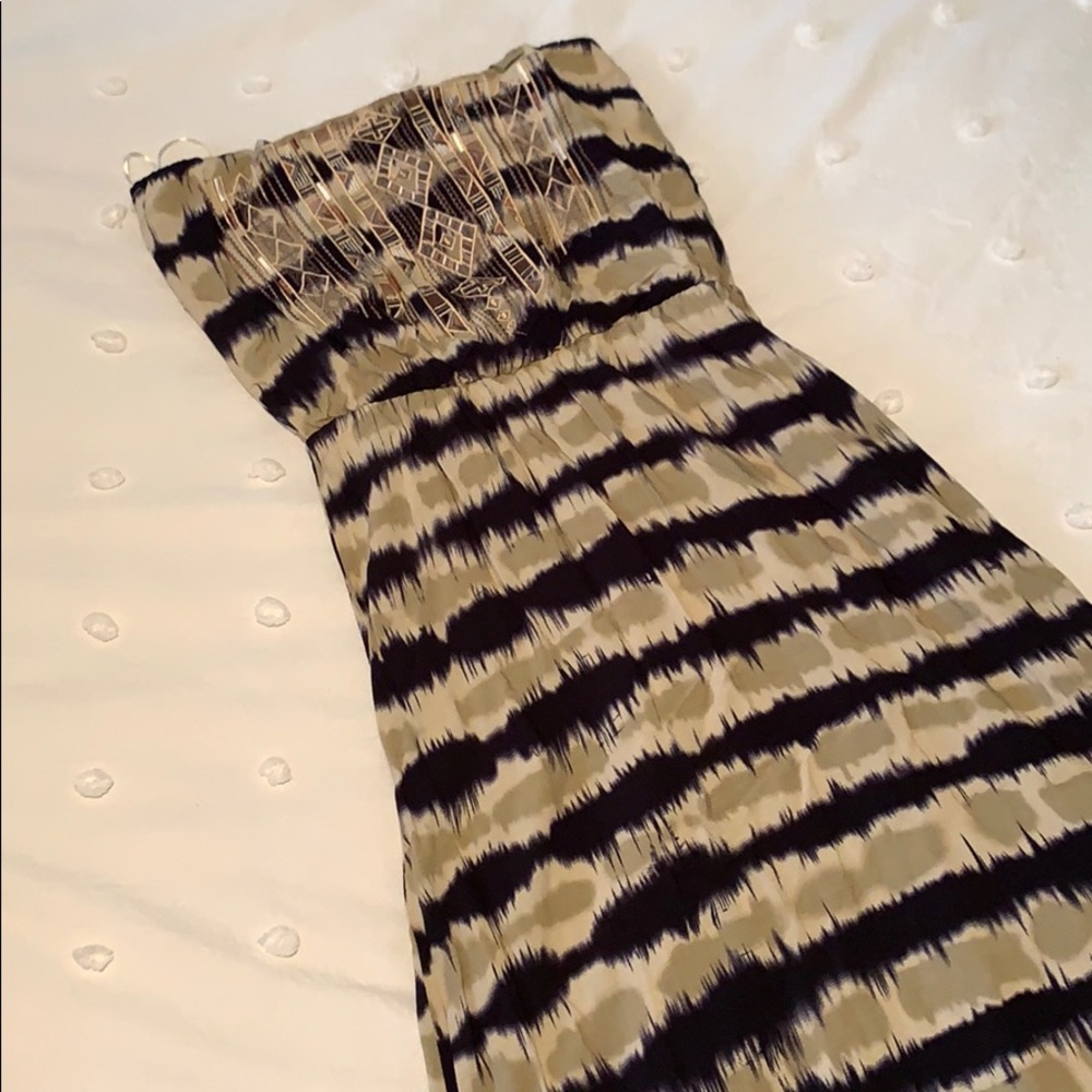 Tribal maxi